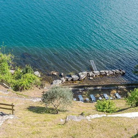 Limonta- Primula! Access To The Lake! Limonta