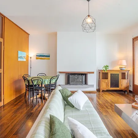 Limonta- Primula! Access To The Lake! Apartment *