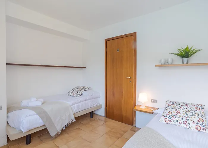 Lägenhet Limonta- Primula! Access To The Lake! *