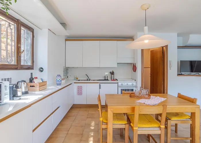 Limonta- Primula! Access To The Lake! Appartement