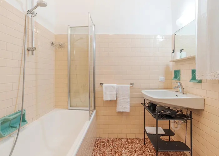 Limonta- Primula! Access To The Lake! * Limonta