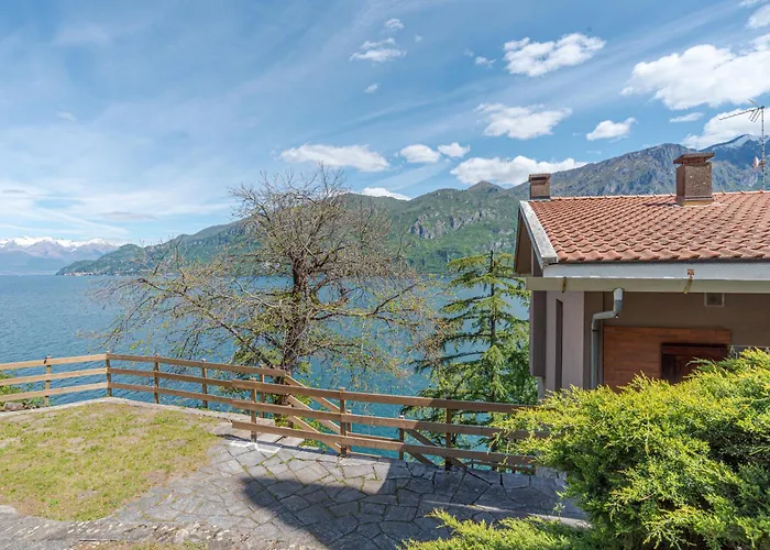 Limonta- Primula! Access To The Lake! Appartement Limonta