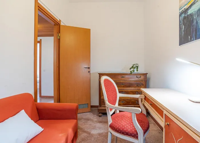 Limonta- Primula! Access To The Lake! Lejlighed