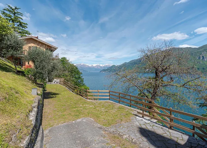Limonta- Primula! Access To The Lake! Lejlighed *
